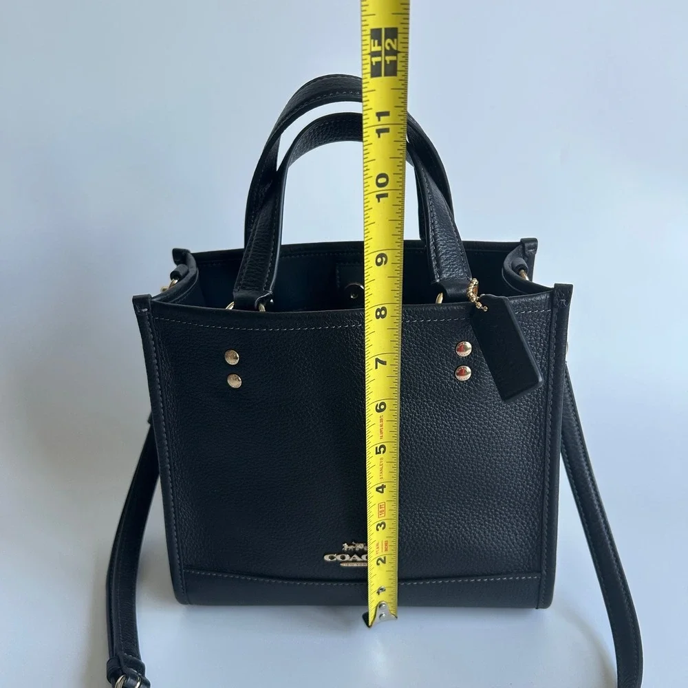 Coach‎ Dempsey Tote 22 Black Pebbled Leather Shoulder Bag Excellent